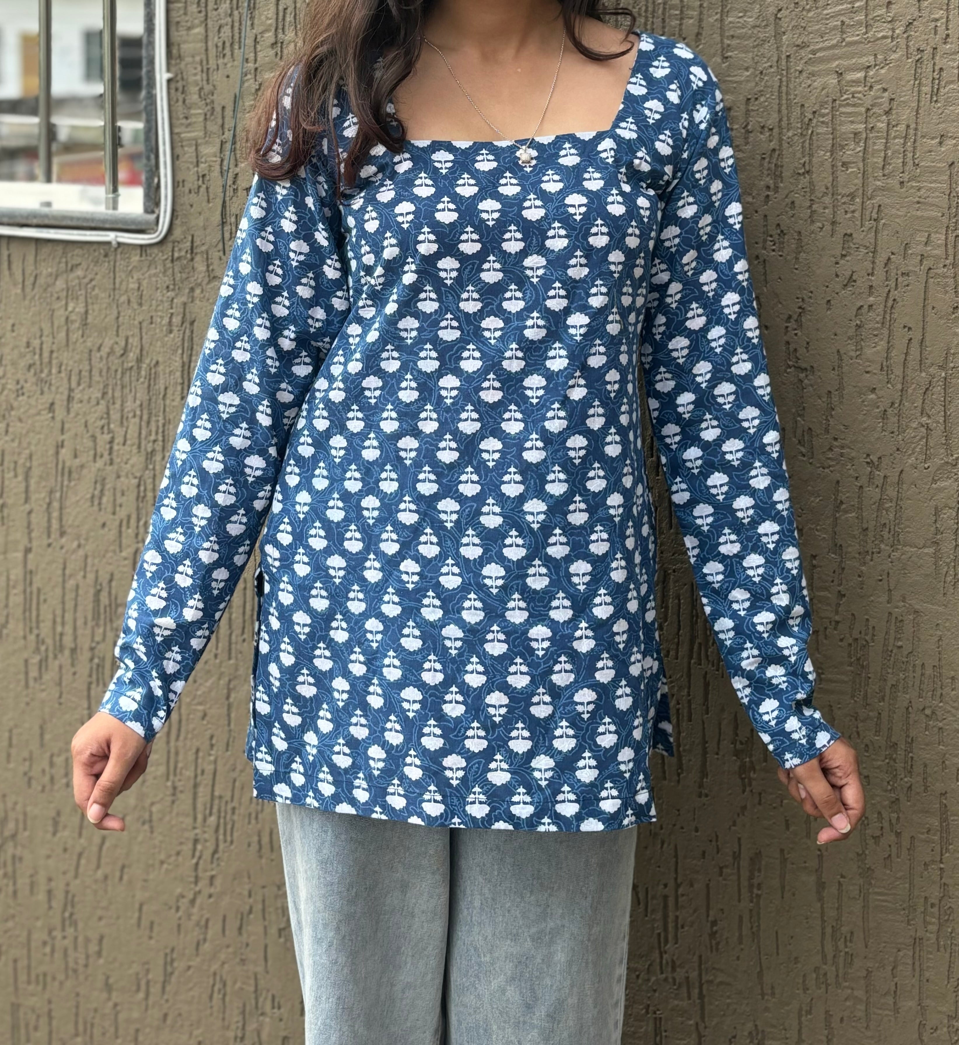 Neel Tara Short Kurti