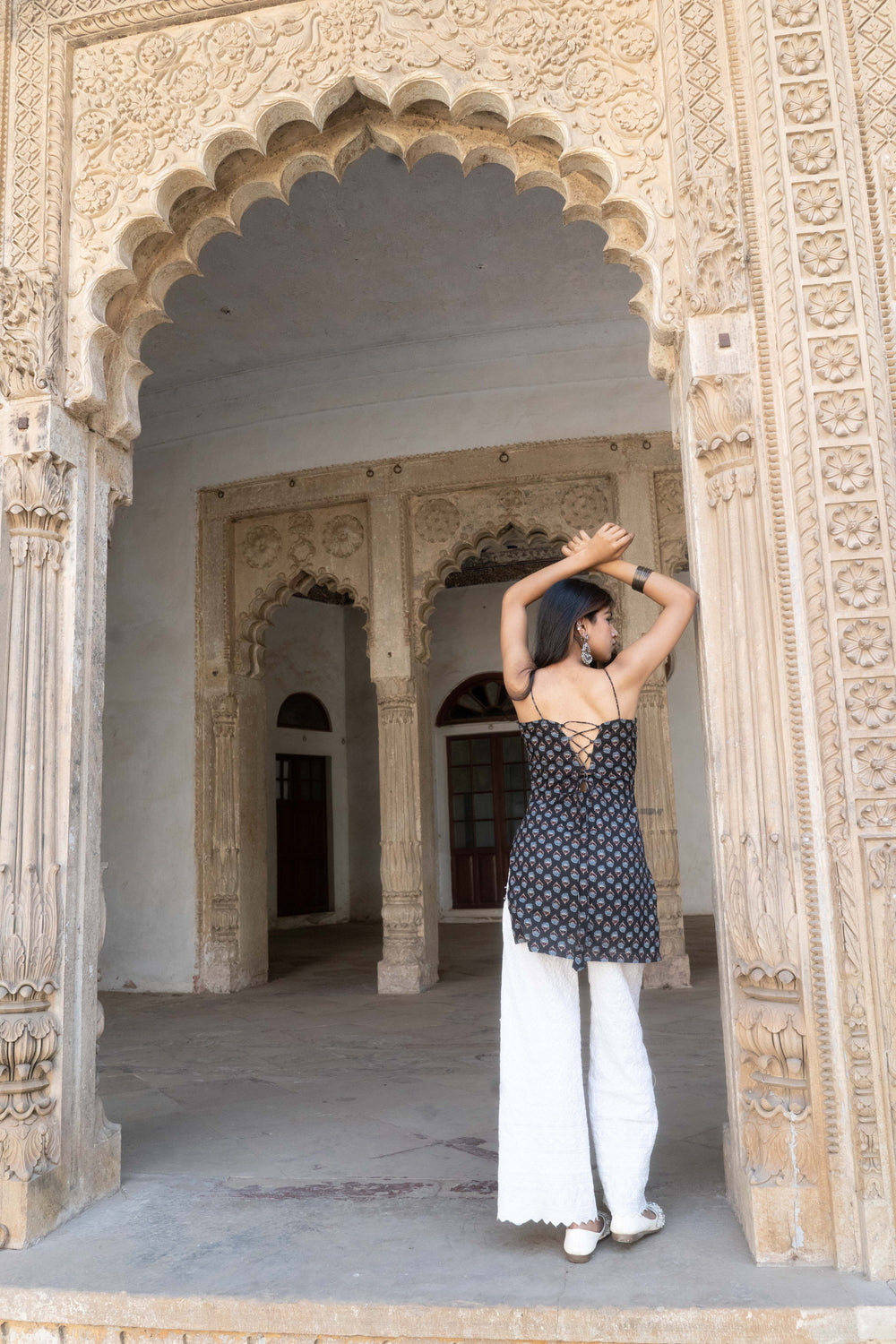 Anahira Noodle Strap Kurti
