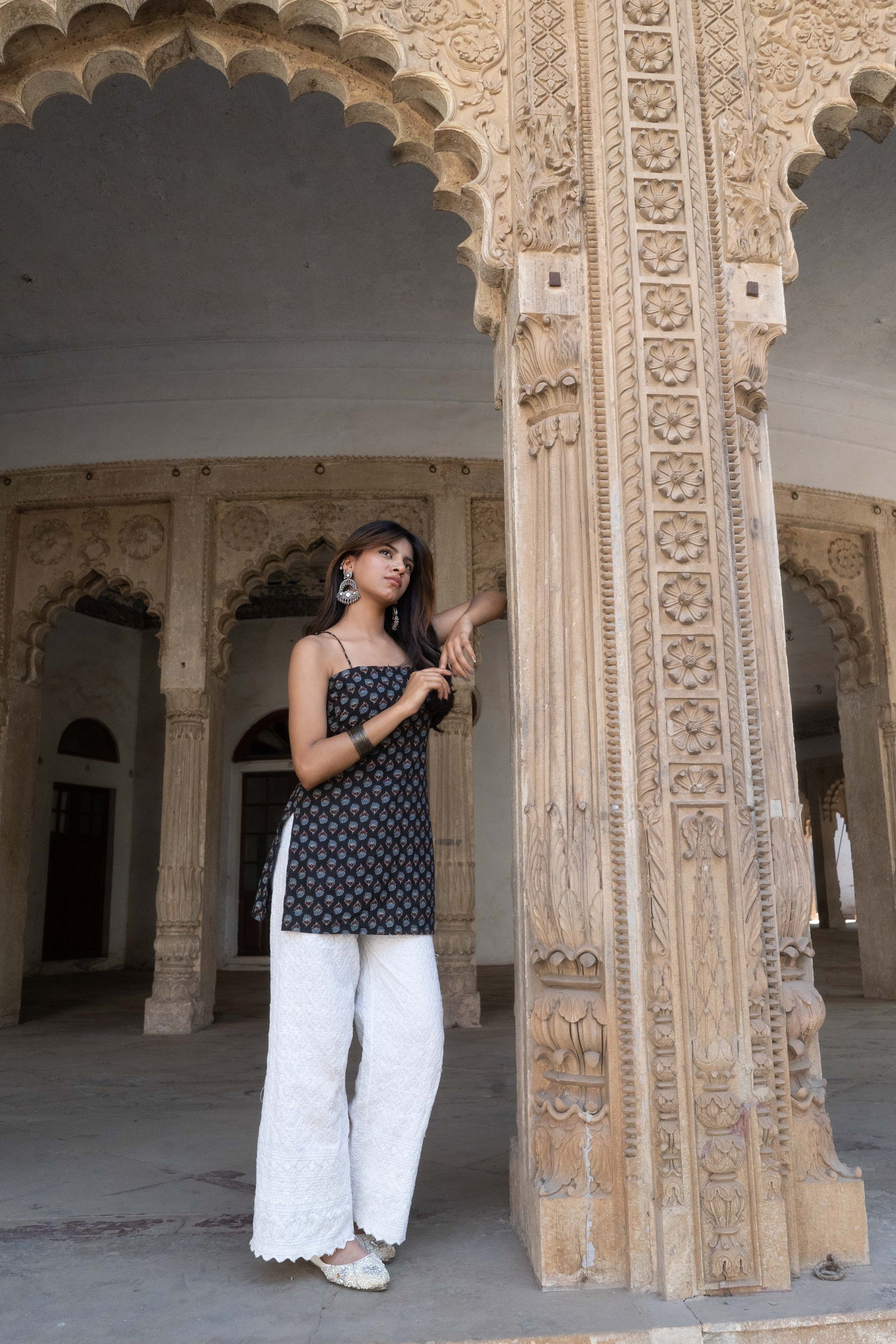 Anahira Noodle Strap Kurti